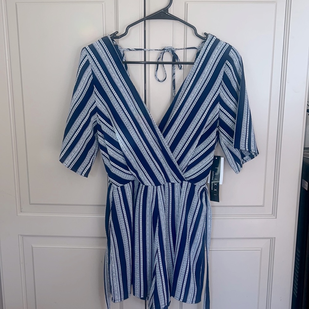 Trixxi small navy white striped romper nwt
